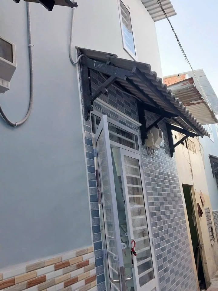 Nhà phố Tân Thới Hiệp, Quận 12, 13m² giá 690 triệu - Sẵn sàng vào ở!