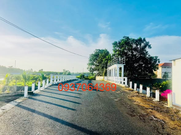 Đất nền đẹp Hòa Hội, Xuyên Mộc 3163m² giá 2.75 tỷ - Sổ đỏ chính chủ, tiện nghi đầy đủ!