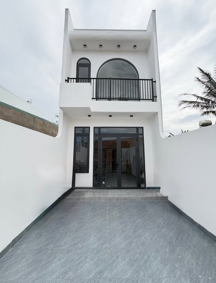 Nhà 1 mê hẻm 121 Lê Đại Hành, phường Đống Đa, 76m² giá 1.7 tỷ - Chủ để lại toàn bộ nội thất!