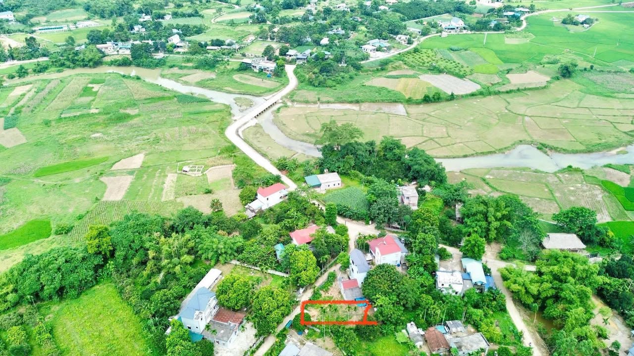 Đất thổ cư xã Bình Sơn, Kim Bôi 355m² giá 700 triệu - Sổ đỏ chính chủ!