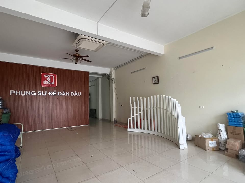 Cho thuê shophouse Nam An Khánh 18 triệu - Trống sẵn vào ngay!