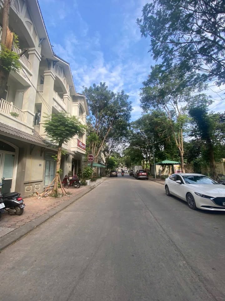 Nhà liền kề Geleximco Hoài Đức 80m² giá 19,5 tỷ - Đầu tư sinh lời ngay!