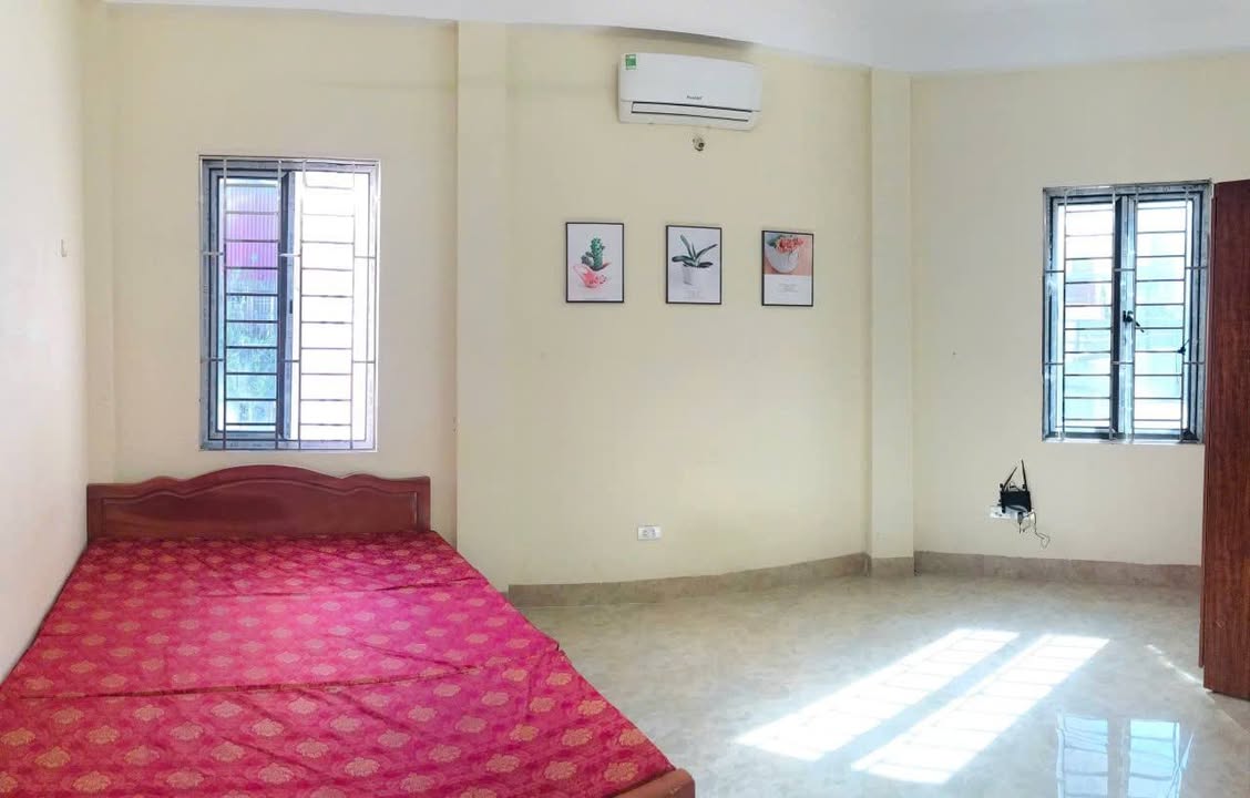 Phòng cho thuê tại Cầu Giấy 20m² giá 4.5 triệu - Nội thất đầy đủ, vào ở ngay!