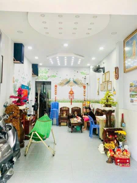 Nhà 4 tầng Nguyễn Hữu Cảnh, Bình Thạnh 50m² giá 12.9 tỷ - Đầu tư sinh lời vượt trội!