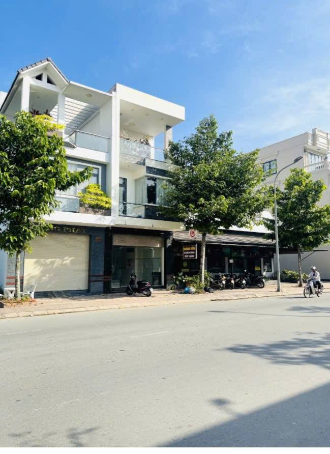 Nhà mặt tiền Nguyễn Công Bình, TP. Mỹ Tho 115m² giá 8.6 tỷ - Kinh doanh cực tốt!