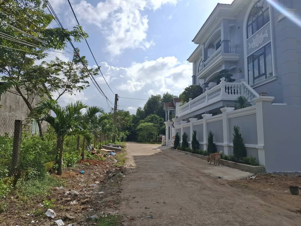 Đất nền KDC Tây Yên 227m² giá 1.4 tỷ - Lô góc đẹp, tiện ích đầy đủ!