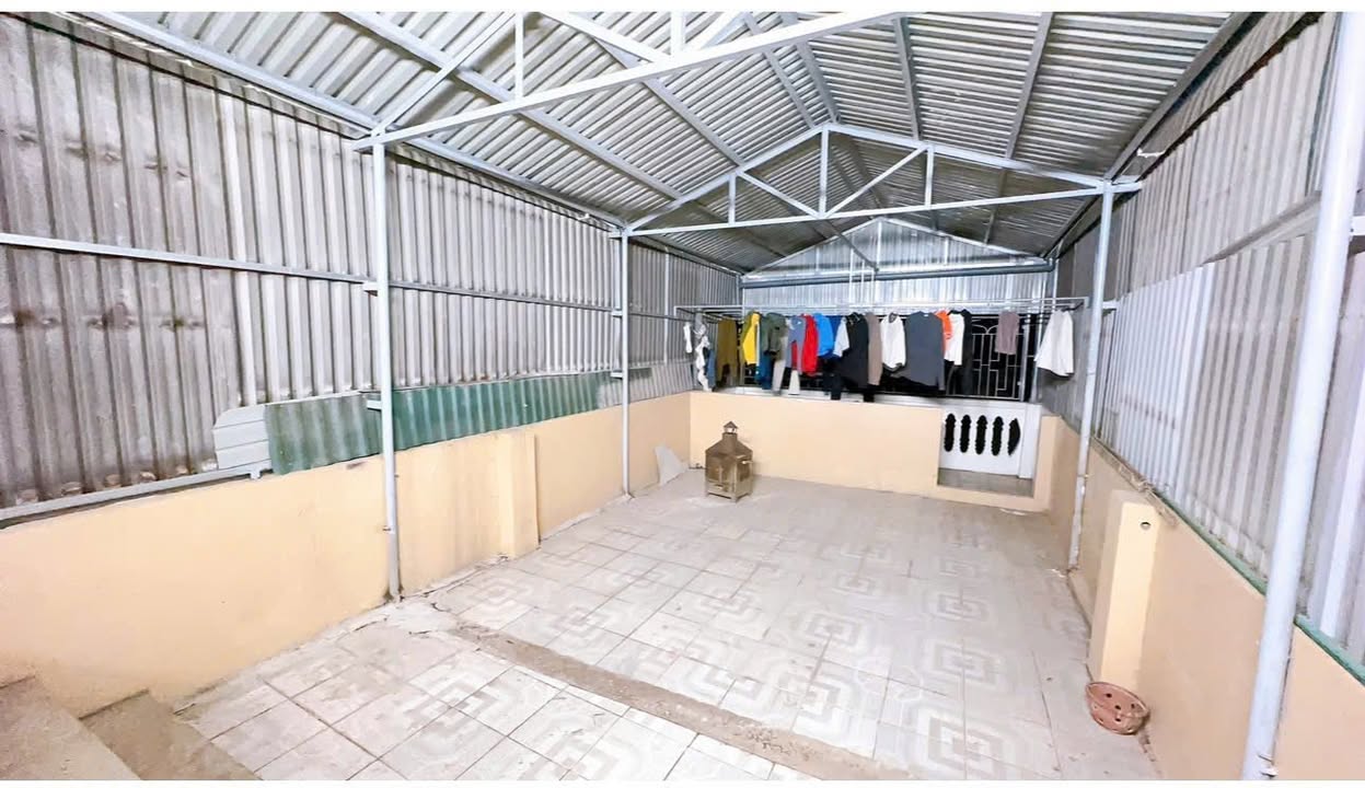 Nhà phố Trường Thi, Thanh Hóa 42m² giá 3 tỷ - Ô tô vào tận cửa!