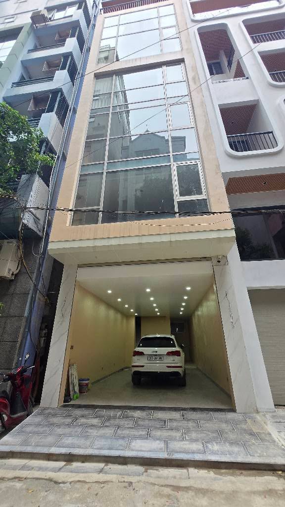 Bán FrontHouse Láng Hạ, Ba Đình 60m² giá thỏa thuận - Tiềm năng cho thuê cao!