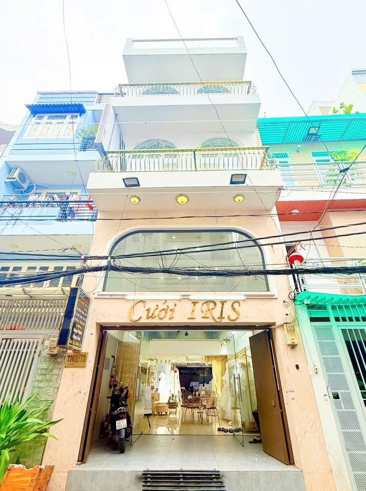 Nhà phố Trường Sa Phú Nhuận 86m² giá 22.4 tỷ - Khu VIP, hẻm xe tải