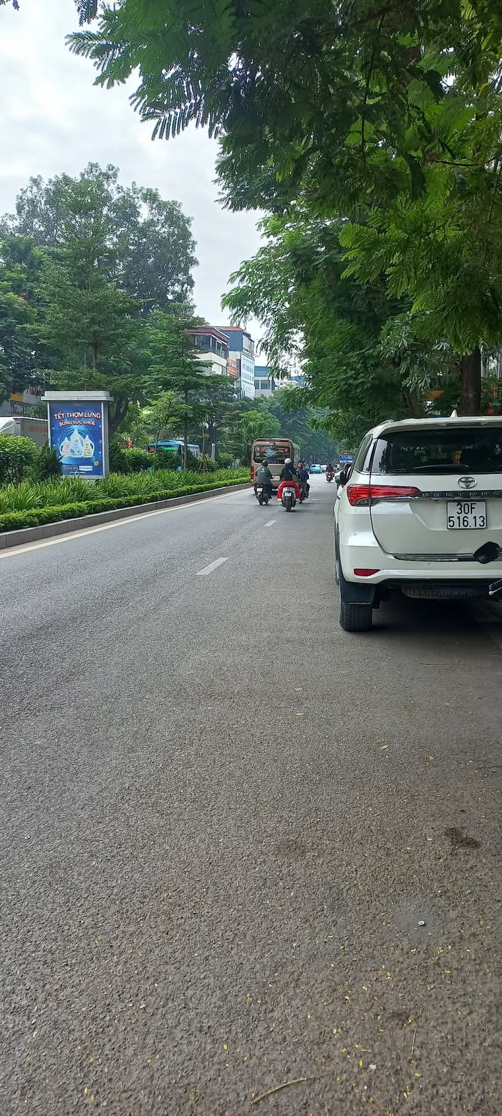 Nhà mới phố Đỗ Nhuận 42m² giá 14.8 tỷ - Thiết kế hiện đại, sẵn sàng vào ở!