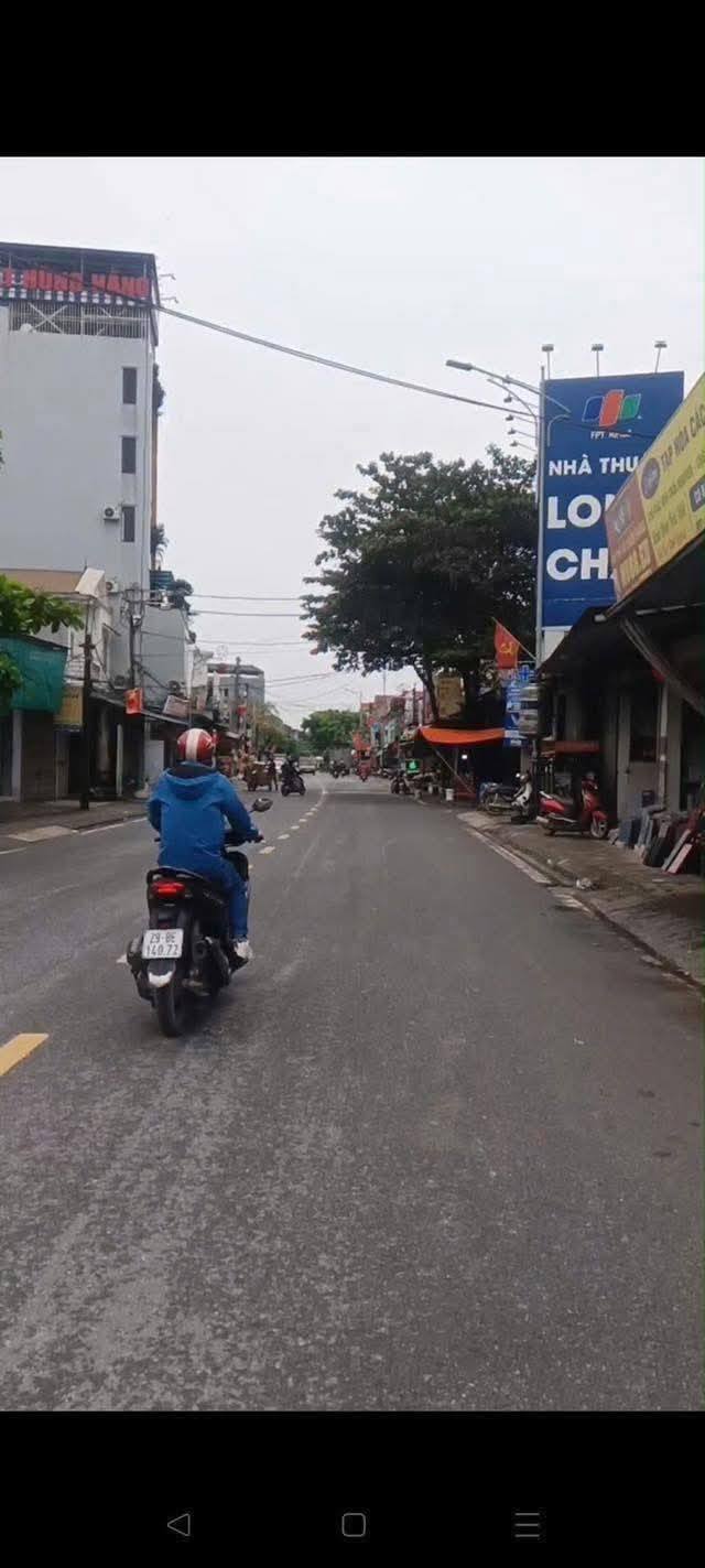 Đất thổ cư 80m² tại trung tâm phố chợ Quảng Bị - Giá chỉ 2 tỷ VND, sổ đỏ chính chủ!