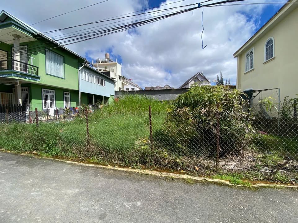 Bán đất hẻm nhựa Trần Quý Cáp Đà Lạt 260m² giá 10 tỷ - Cơ hội đầu tư hiếm có!