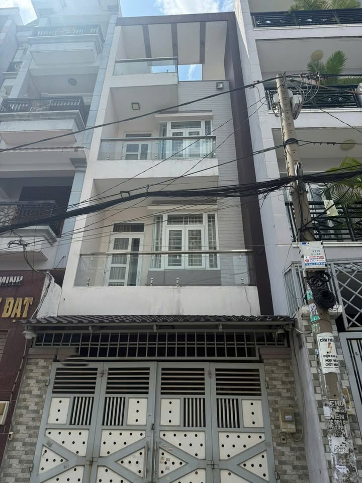 Nhà cho thuê hẻm 6m Đường 8, Phường 11, Gò Vấp diện tích 64m² - Tiện nghi đầy đủ, sẵn sàng vào ở!