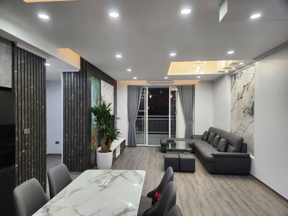 Căn hộ A4 Hàm Nghi 128m² giá 8.96 tỷ - Thiết kế hiện đại, view thoáng gió mát