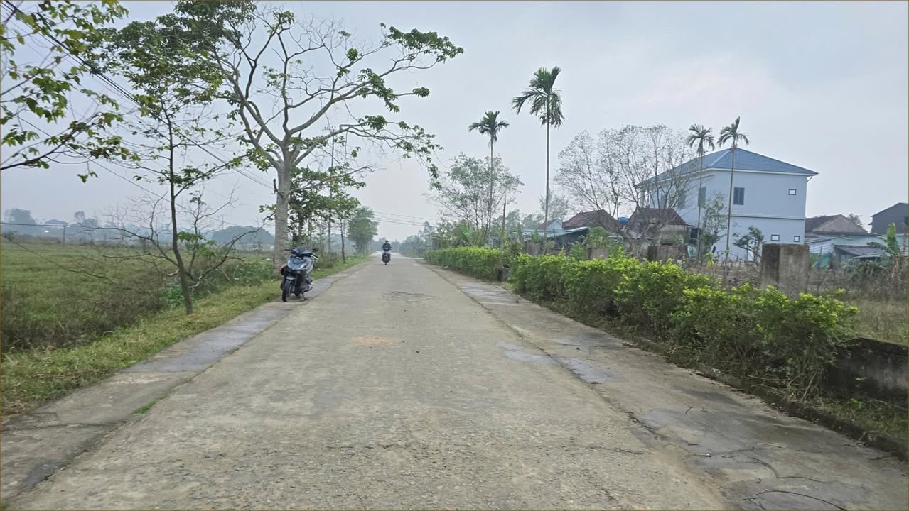 Đất nền Thạch Lâm 360,8m² giá 1 tỷ - Vị trí đẹp, tiện ích xung quanh!