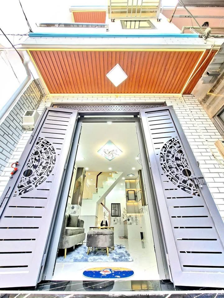 Nhà phố hẻm 2295 Huỳnh Tấn Phát 25.6m² giá 1.69 tỷ - Mặt tiền hẻm xe hơi thông thoáng!