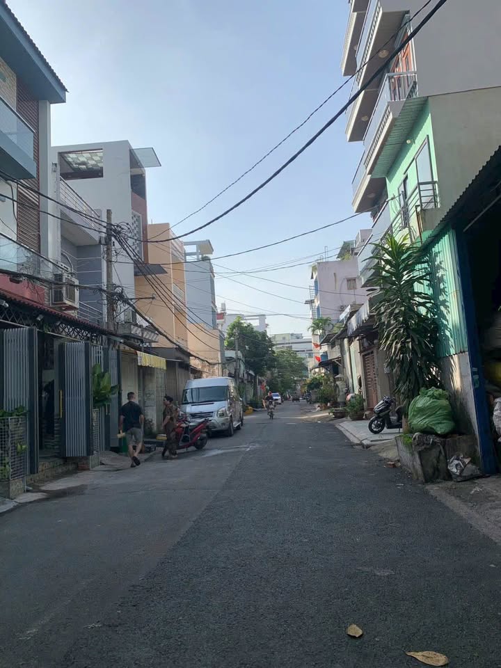 Nhà 5 tầng hẻm xe hơi Lê Văn Quới, Bình Tân 63m² giá chỉ 7 tỷ - Sổ hồng riêng!