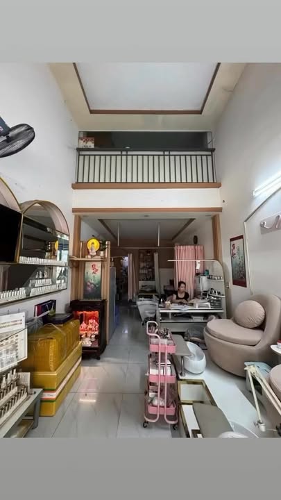 Nhà Tân Sơn Nhì, Tân Phú 40m² giá chưa tới 4 tỷ - Vị trí đẹp, tiện lợi!