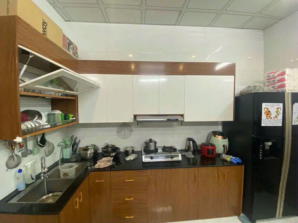 Nhà cho thuê tại Phường Trung Đô, Vinh 100m² - Dọn vào ở ngay!