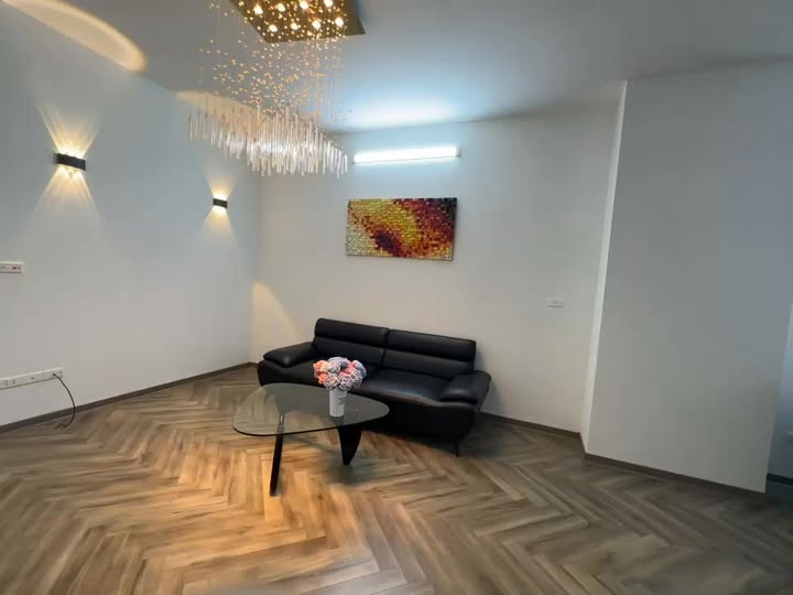 Căn hộ chung cư Toà Skylight 125D Minh Khai 100m² giá 8 tỷ - Nội thất cao cấp, vào ở ngay!