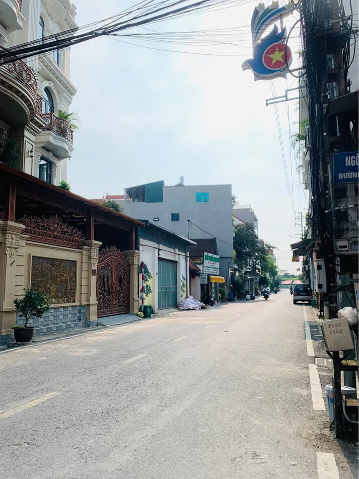 Nhà bán Hoài Đức 40m² giá 4 tỷ - Sẵn sàng về ở ngay!