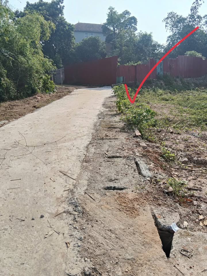 Đất nền Định Trung Vĩnh Yên 90m² giá 1 tỷ - Mặt tiền 8m, vị trí đẹp!