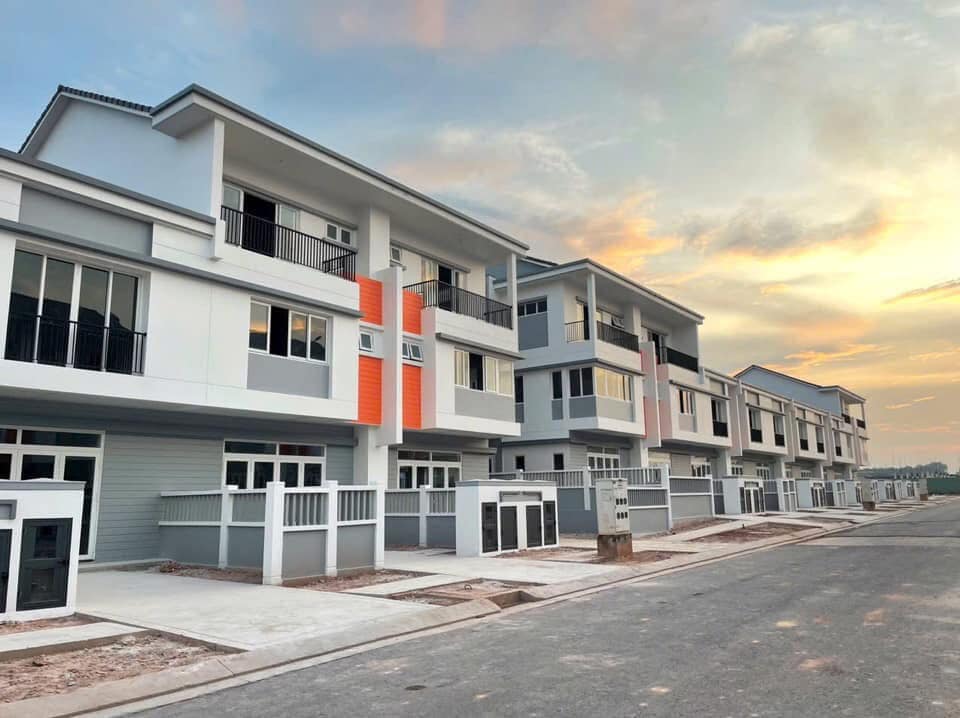 Townhouse Ecolakes Thới Hòa 100m² - Vị trí đẹp sát cổng, giá tốt!