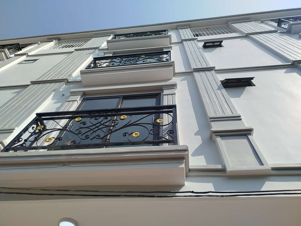 Bán nhà mới 30.5m² tại Biên Giang, Hà Đông - Thiết kế hiện đại, giá tốt!