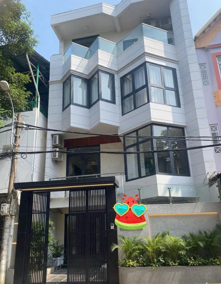 Biệt thự mặt tiền K300, P.12 Tân Bình 142m² giá 36.5 tỷ - Cơ hội vàng hiếm có!