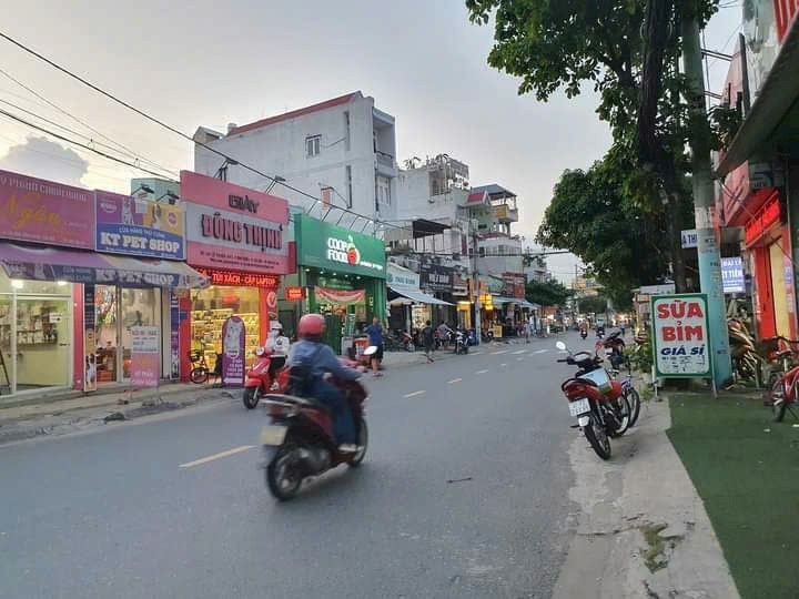 Nhà cấp 4 mặt tiền đường 13, phường Bình Chiểu, 139m² giá 11.2 tỷ - Cơ hội đầu tư tuyệt vời!