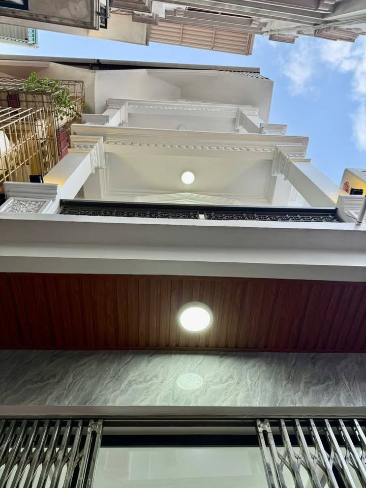 Nhà riêng 116 Chợ Hàng, Lê Chân, Hải Phòng 42m² giá 2.79 tỷ - Sẵn sàng vào ở ngay!