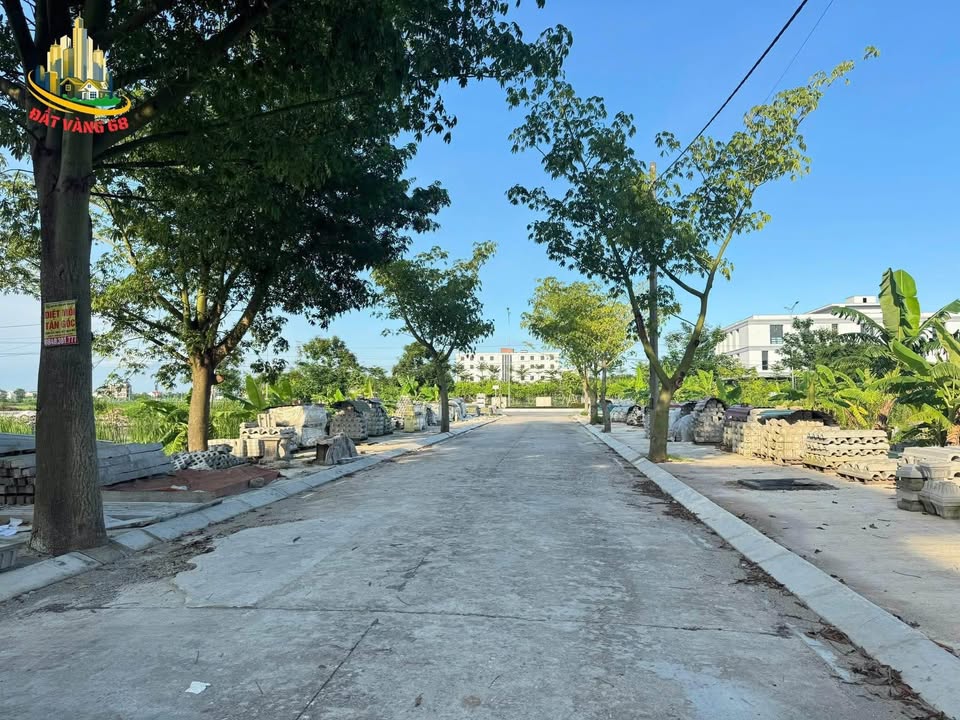 Đất nền Ninh Khánh, Hoa Lư 106.2m² giá 4.9 tỷ - Khu dân cư thịnh vượng!