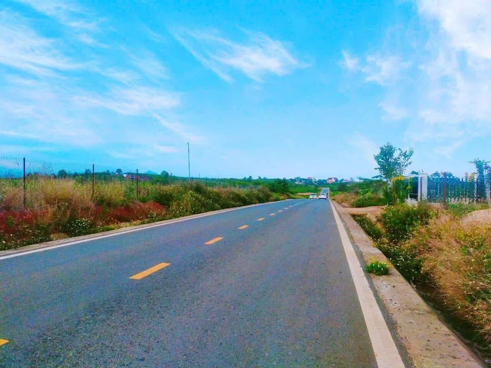 Đất thổ cư mặt tiền đường 724, xã Tân Hội, 200m² giá 1.35 tỷ - Cơ hội đầu tư tuyệt vời!