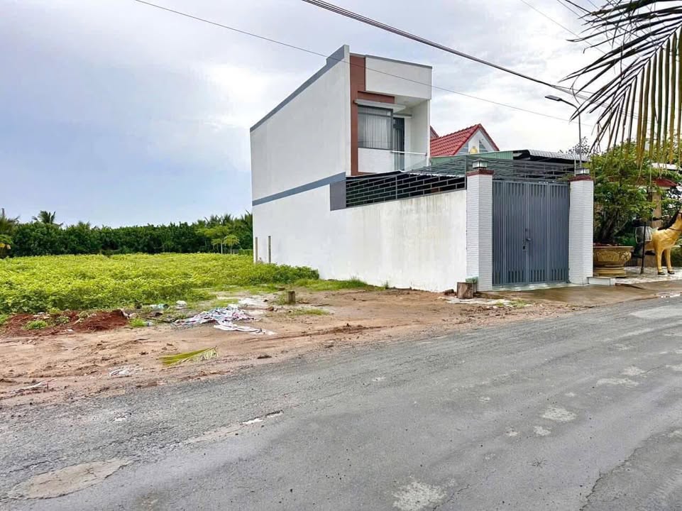 Đất nền mặt tiền H90C, Mỹ Phong, 79m² giá chỉ 890 triệu - Cơ hội đầu tư tốt!