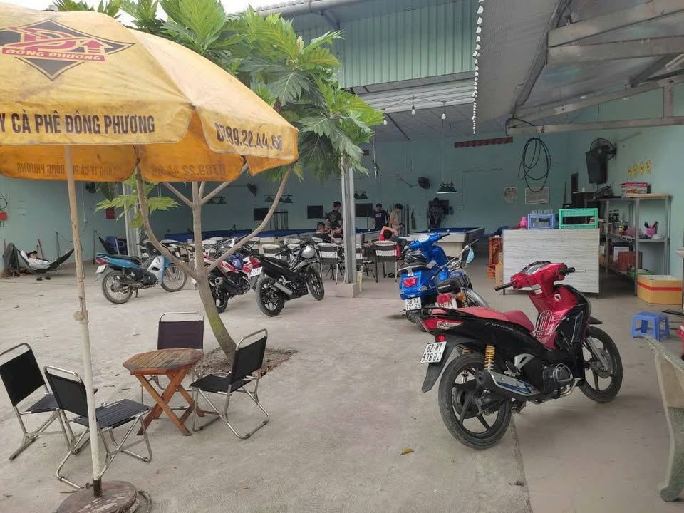 Nhà ở Bến Lức 974m² giá 4.6 tỷ - Phù hợp kinh doanh đa dạng!