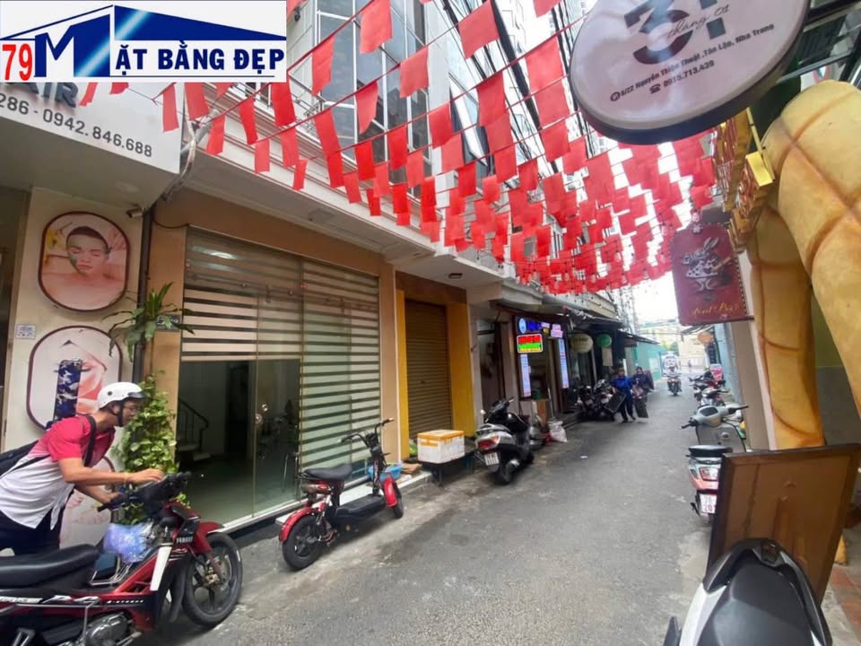 Cho thuê mặt bằng kinh doanh phố đi bộ Hàn Quốc Nha Trang 66,5m² - Vị trí đắc địa, giá tốt!