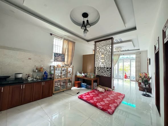 Nhà mái thái đường Điện Biên Phủ, Long Toàn 262m² giá 4.8 tỷ - Nhà mới đẹp, tiện nghi đầy đủ!