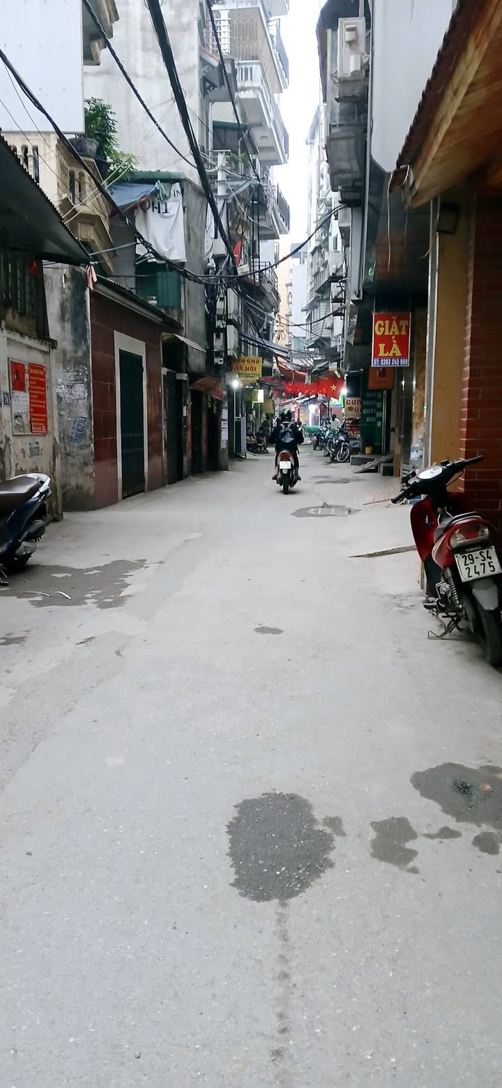 Đất mặt ngõ 20 Mỹ Đình 61m² giá thỏa thuận - Kinh doanh sầm uất, ô tô vào tận nhà!