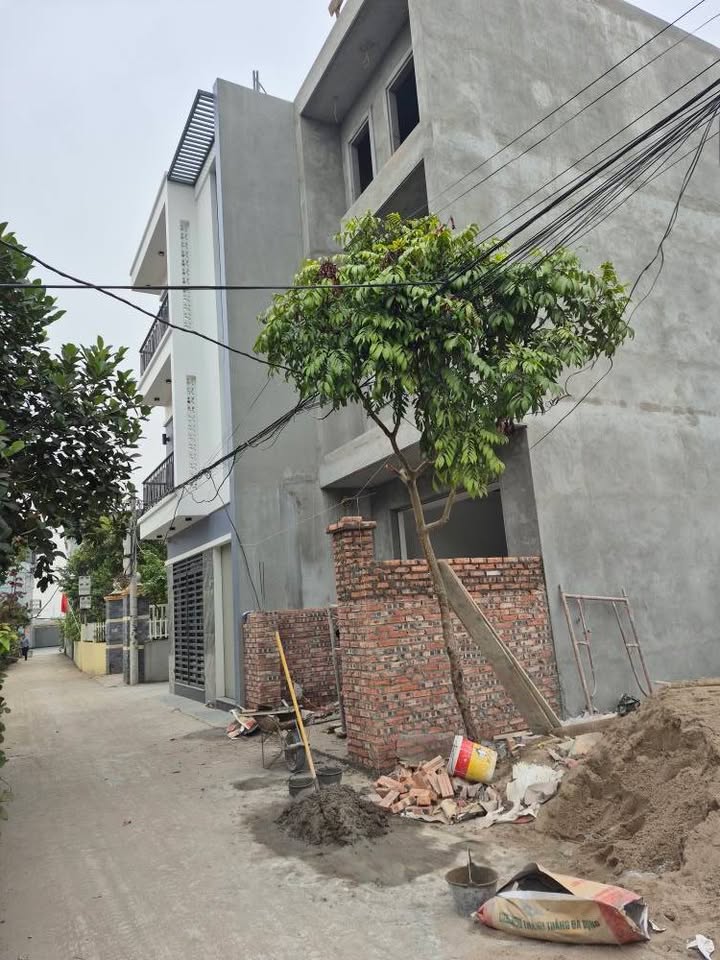 Nhà 3 tầng Hồng Thái 52.9m² giá 2.38 tỷ - Thiết kế hiện đại, ô tô đỗ cửa!