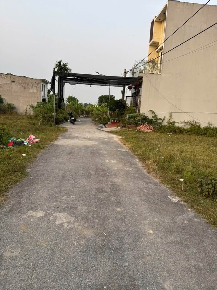 Đất nền 100m² tại TDP Kinh Giao, phường An Dương chỉ 1.83 tỷ - Cơ hội đầu tư tuyệt vời!