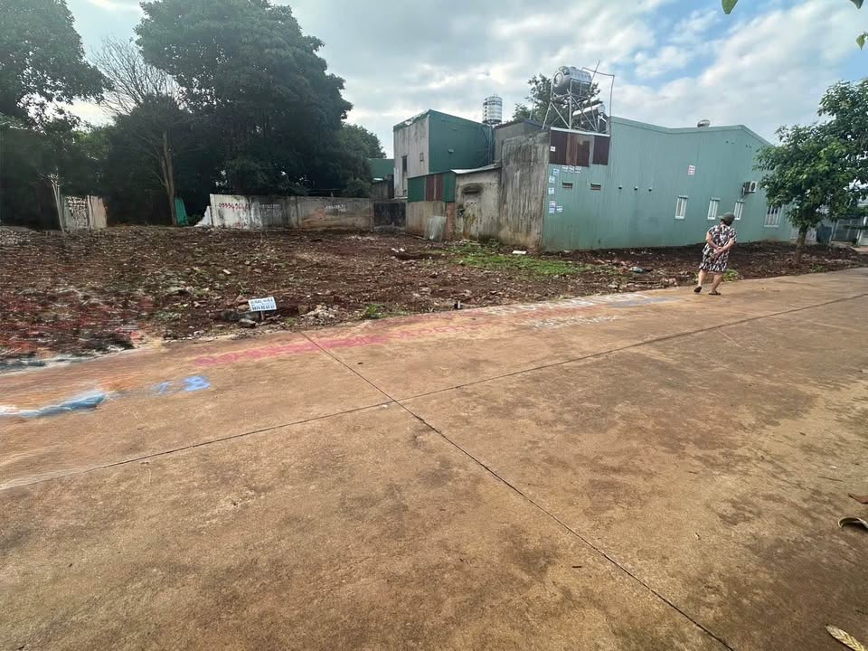 Đất hẻm đẹp 166 Đồng Khởi, Buôn Ma Thuột, 90m² giá 2.9 tỷ - Đầu tư sinh lời!