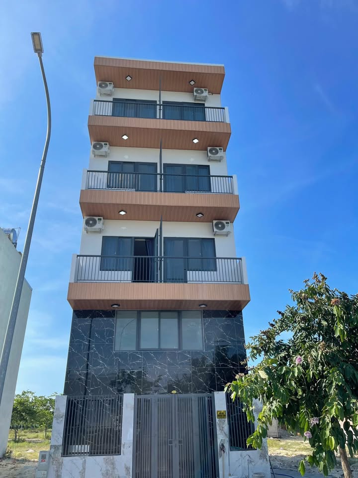 Căn hộ cho thuê Khu đô thị FPT Đà Nẵng 40m² - Ban công thoáng mát, giá chỉ 4 triệu!