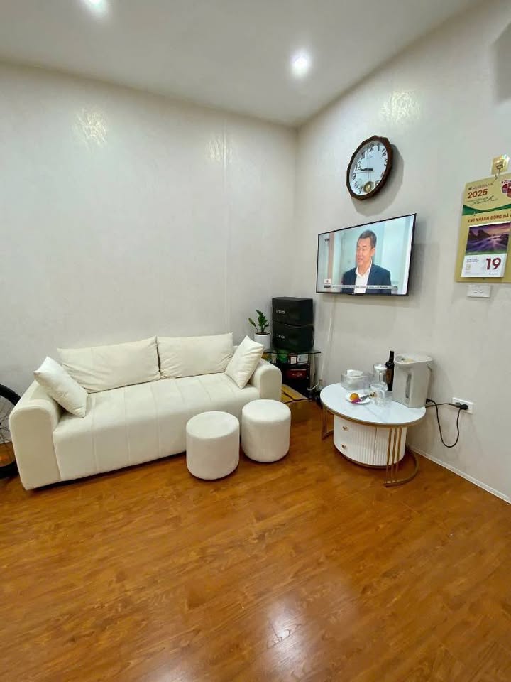 Nhà tập thể Lò Đúc 17m² giá 2.7 tỷ - Đón Tết ngay trong nhà đẹp!