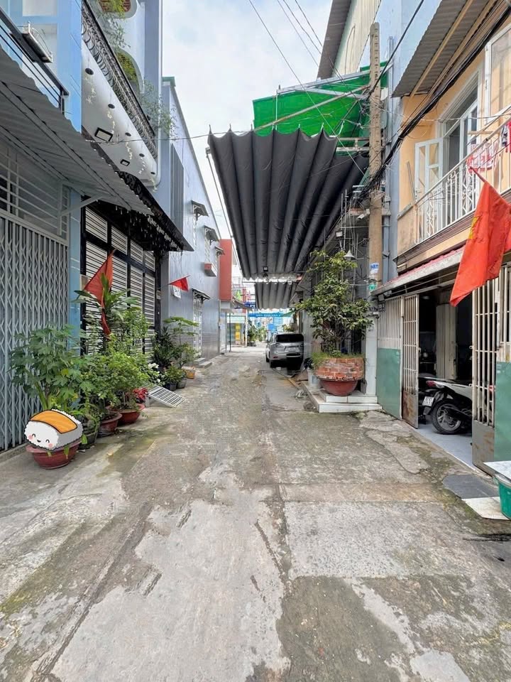 Nhà hẻm 6m Gò Xoài, Bình Tân 18m² giá 2.75 tỷ - Chính chủ cần bán gấp!