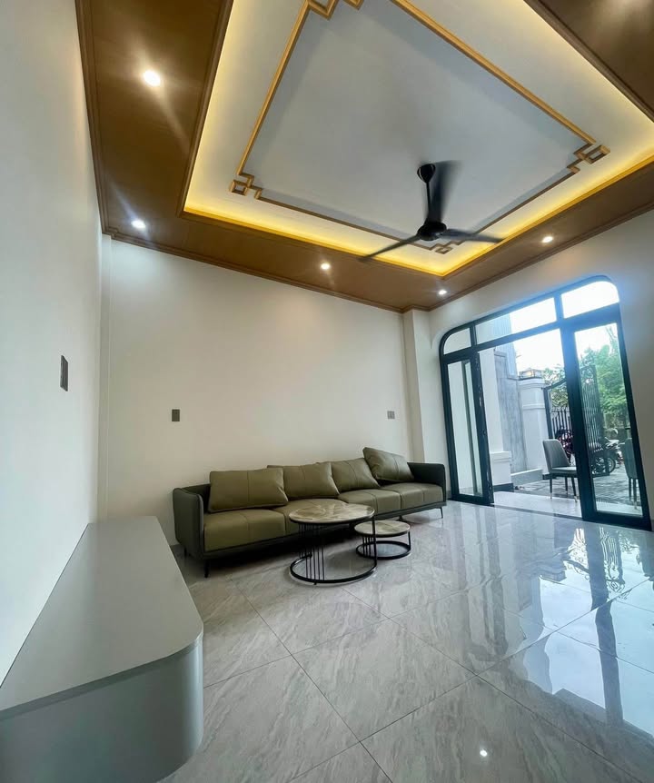 Nhà đẹp 2 tầng Phú Thượng, Huế 73m² giá 2.95 tỷ - Ô tô đỗ tận sân!