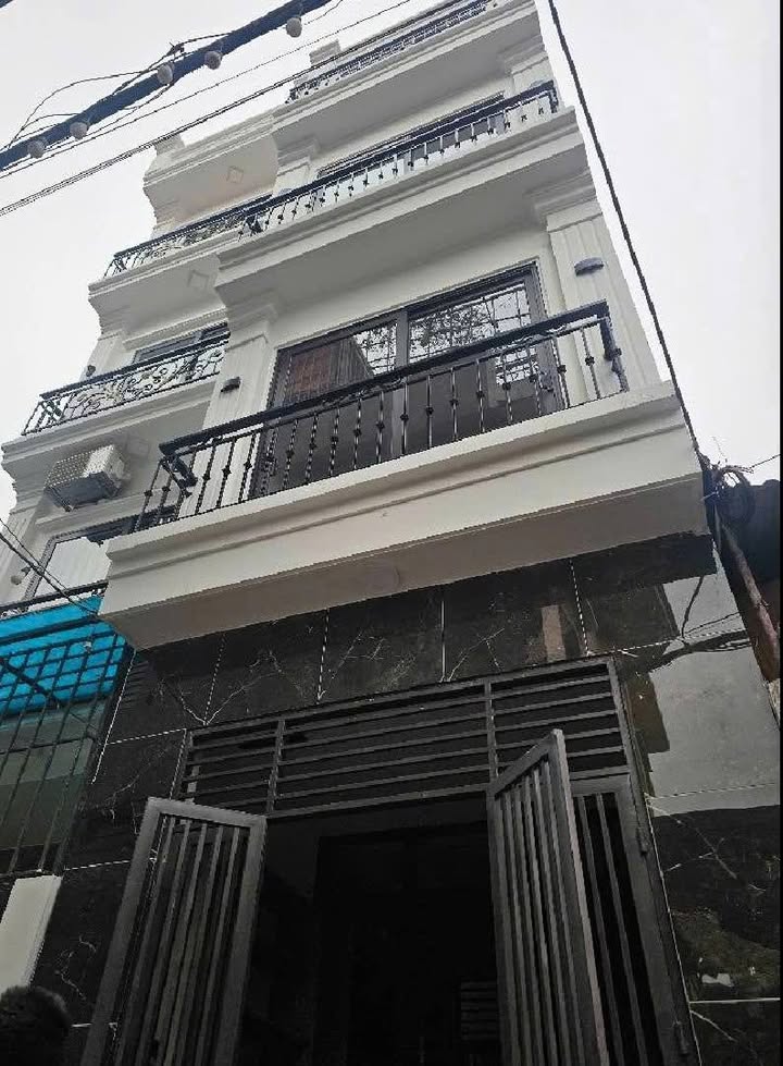 Nhà 3 tầng ngõ 3 thôn Nội Am 42m² giá thỏa thuận - Sổ đỏ chính chủ, đầy đủ nội thất!