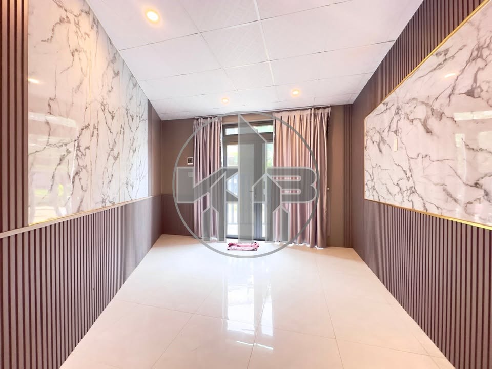 Nhà phố 60m² đường Ngô Thì Sỹ, Phường 4, Đà Lạt giá 2.7 tỷ - Đường xe hơi rộng rãi!