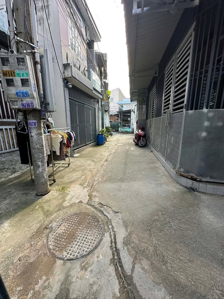 Nhà riêng Dĩ An 165m² giá 4.5 tỷ - Pháp lý rõ ràng, thu nhập ổn định!