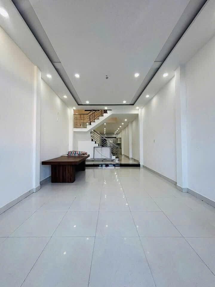 Nhà mặt tiền Lê Thạch, Hòa An, Cẩm Lệ 95m² giá 15 triệu - Thích hợp kinh doanh!