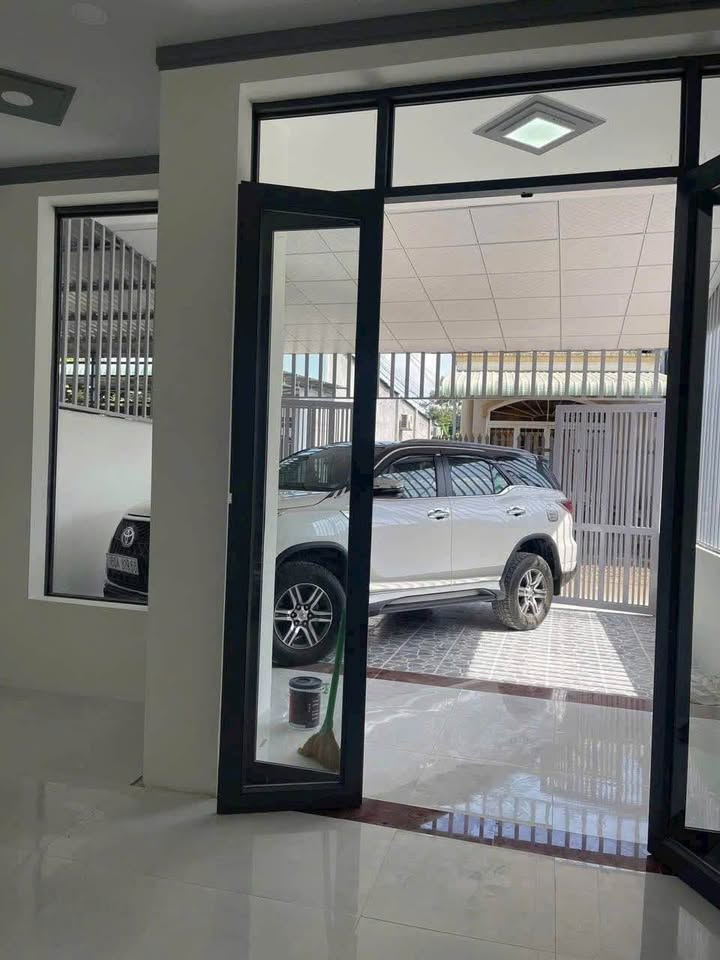 Nhà mặt đường Trần Văn Thi, Long Khánh 120m² giá 2.3 tỷ - Sổ riêng, thổ cư